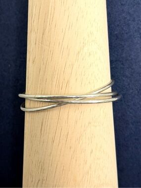 JAMES AVERY Sterling Silver Hammered Linked Interlocking 3 Bangle Bracelets; MED